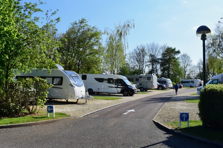 park cliffe camping